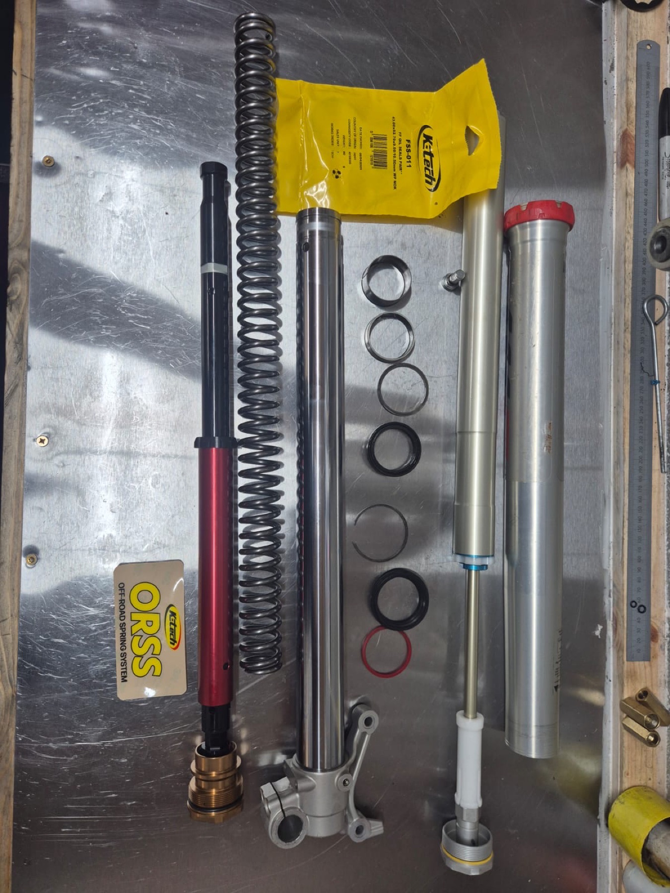 Fork service and inspection